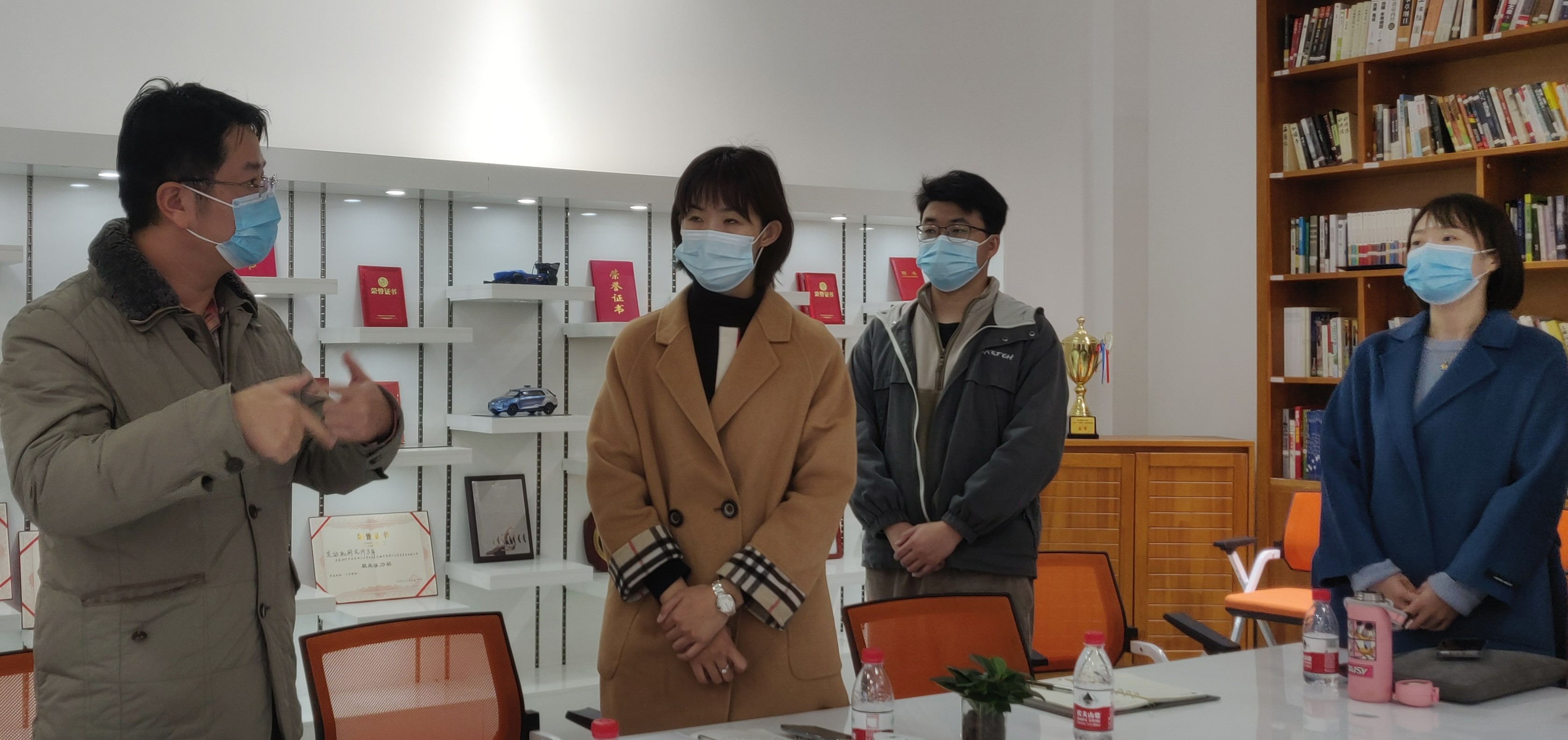 启航娱乐城